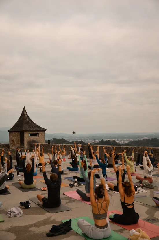 Pop_Up_Yoga_x_Festung_Juli_2024_2.jpg